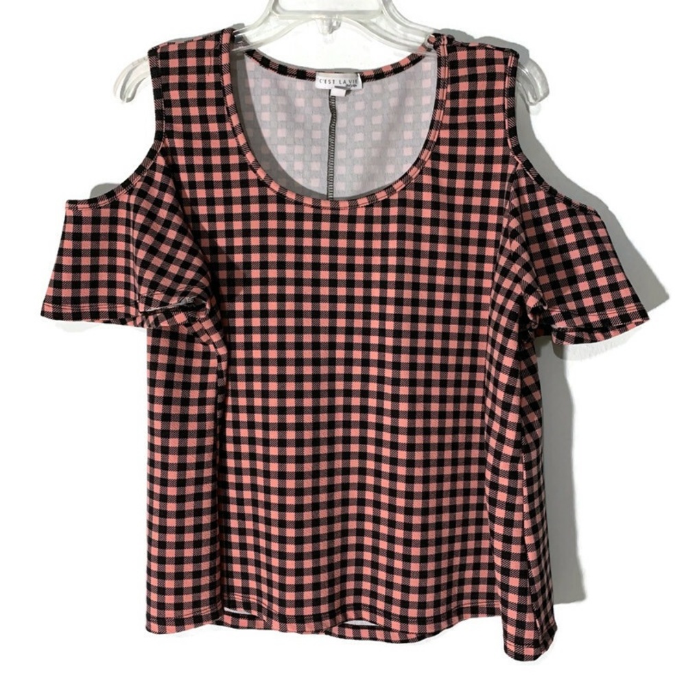 ☘️5 for $25☘️ C'est La Vie Checkered Plaid Cold Shoulder Top Blush Black…